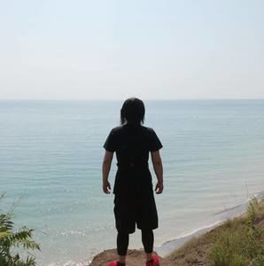 Meet your Posher, Hue